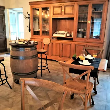 Les Terres D'aramis: Maison D'hotes A 2*